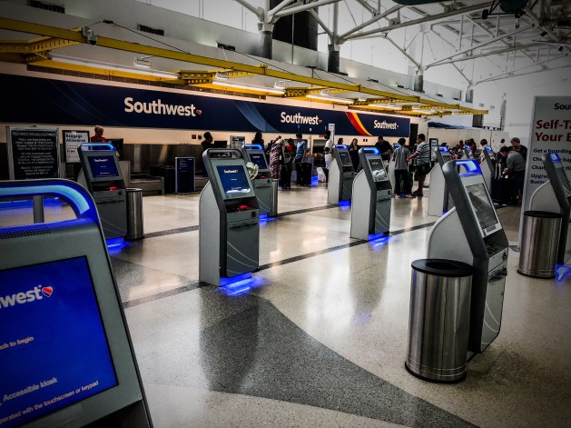 27359D51-A40E-4321-A006-EAF0E079EEF4